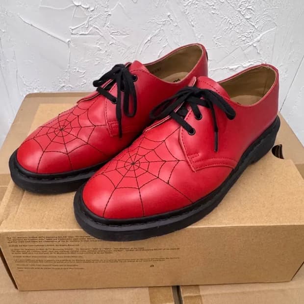 닥터마틴x슈프림 스파이더웹
