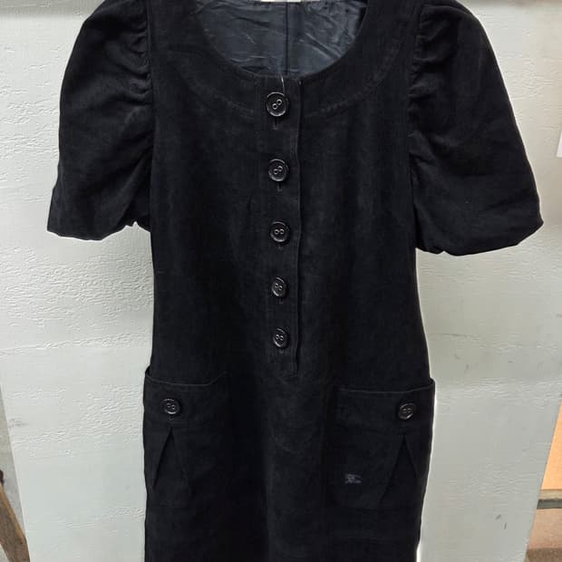 Burberry 버버리 블랙 라운드넥 퍼프원피스