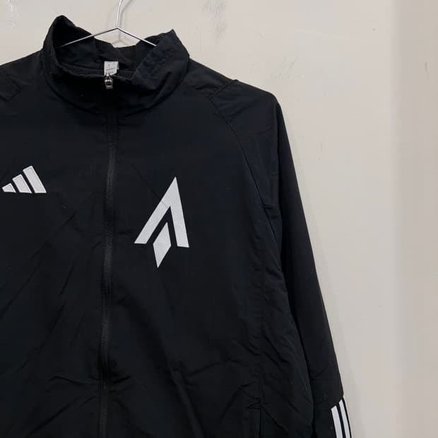 아디다스 올드스쿨 이너메쉬 바람막이 자켓
