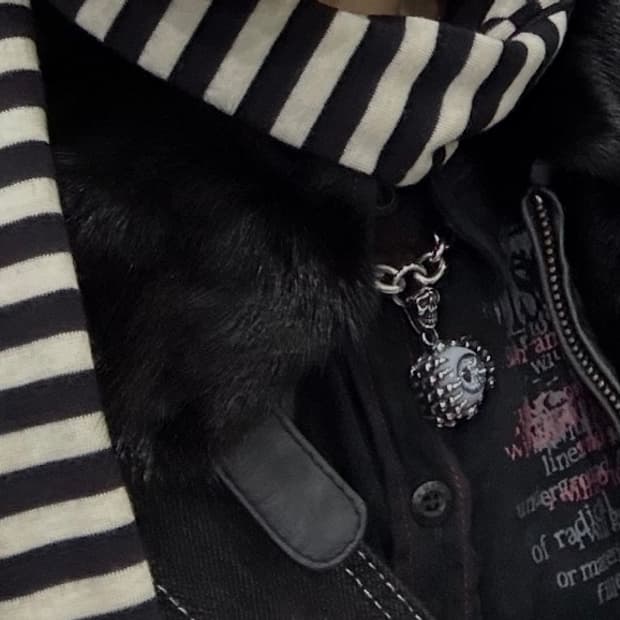 펑크 눈알 목걸이