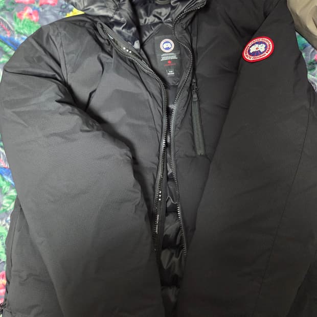 M (새상품급) 캐나다구스 롯지 후디 블랙