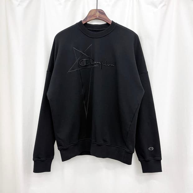 릭오웬스 챔피온 펜타그램 로고 맨투맨