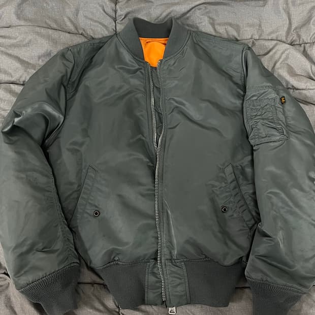 알파인더스트리