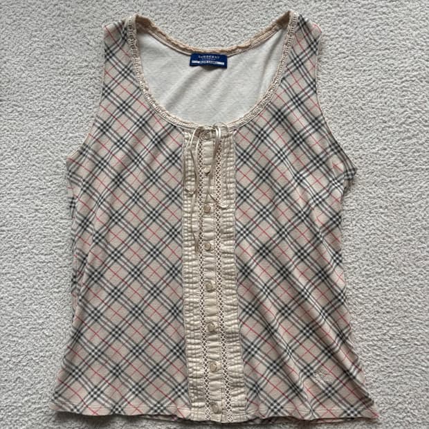 버버리 블루라벨 노바체크 슬리브리스 나시