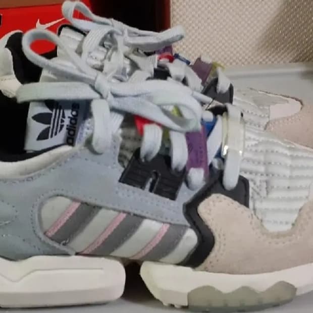 아디다스 ZX 토션 230