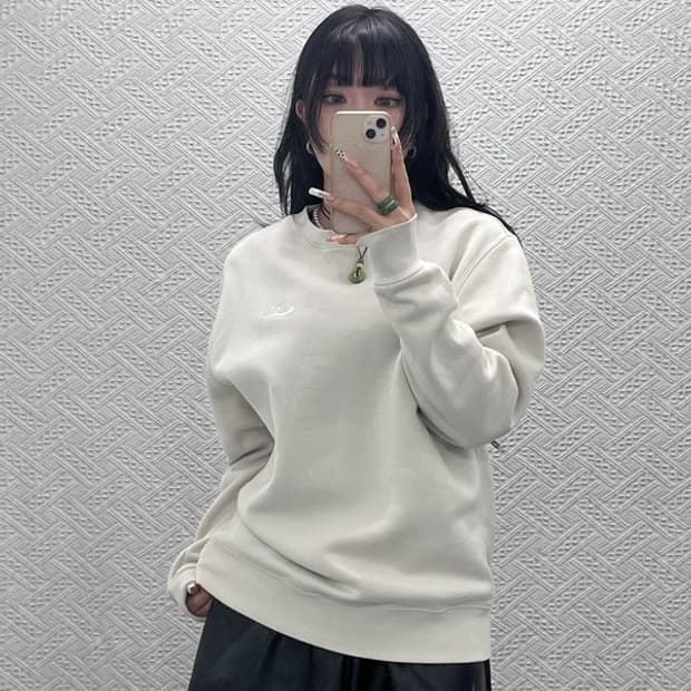 나이키 빈티지 캐주얼 화이트크림 루즈핏 맨투맨 L C11501