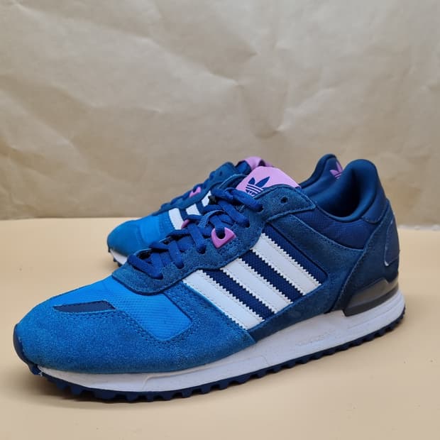 아디다스 ZX700 운동화250 