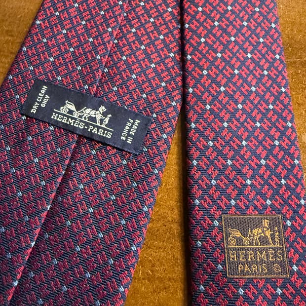 에르메스 H 로고 올오버 패턴 실크 넥타이