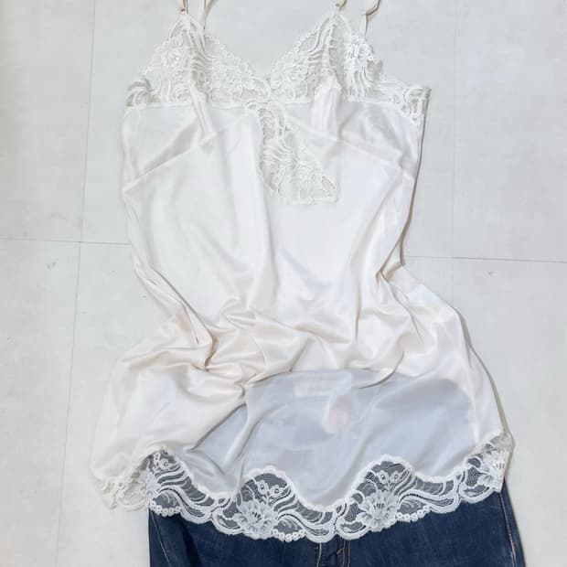 JPN Lace satin camisole