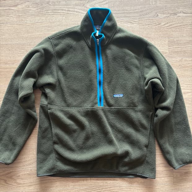 신칠라 하프집업 올리브 M