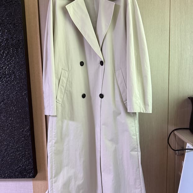 온앤온 더블버튼 트렌치코트 55