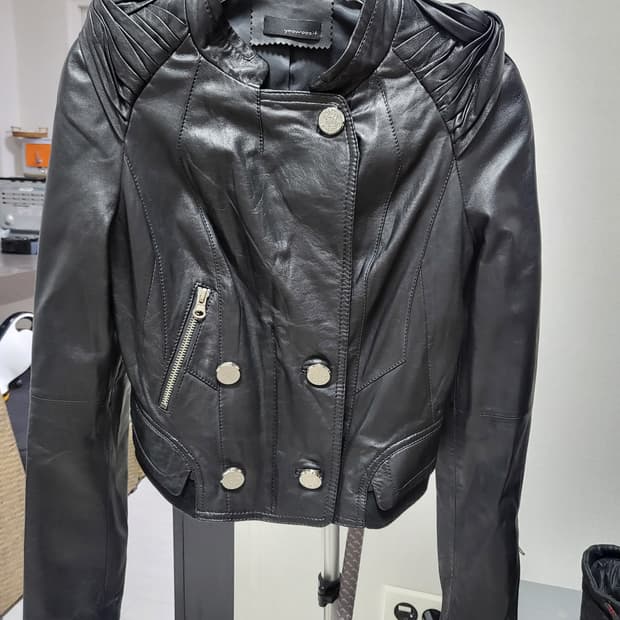 (새제품)세일세일!천연양가죽 자켓