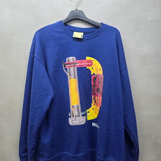 파란색 NSAO 프린팅 맨투맨 티셔츠
