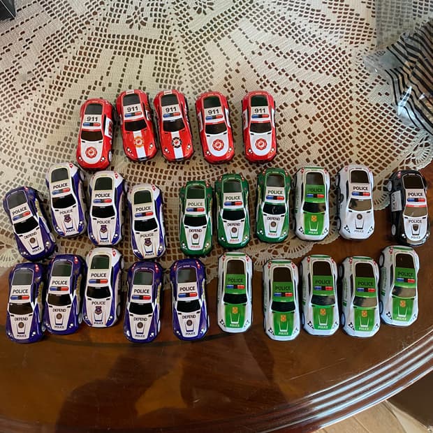 장난감 자동차 일괄