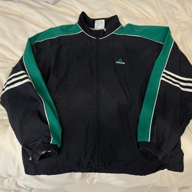 아디다스 빈티지 오버핏 바람막이 자켓