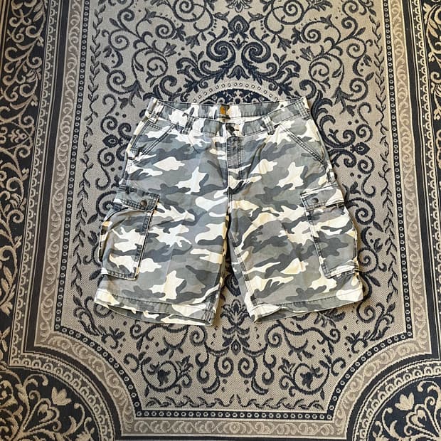 38 칼하트 카모 반바지/W2305