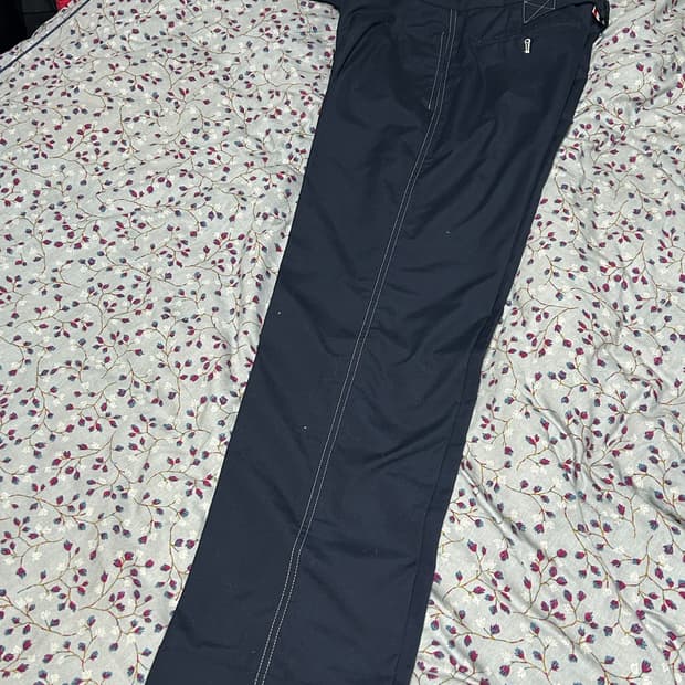 톰브라운 슬랙스 판매합니다