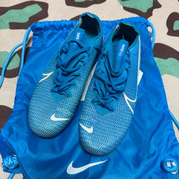 머큐리얼 베이퍼13