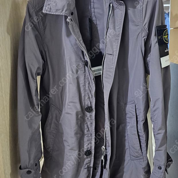 스톤아일랜드 마이크로랩스 트렌치 코트
블루그레이
S 95