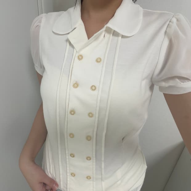 double button blouse 더블버튼 반팔 블라우스 착용샷
