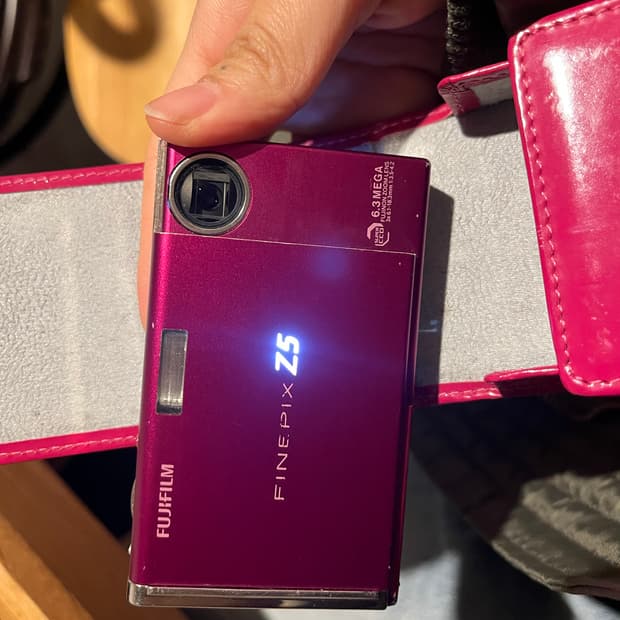 [뉴진스 민지 디카] 후지필름 파인픽스 z5