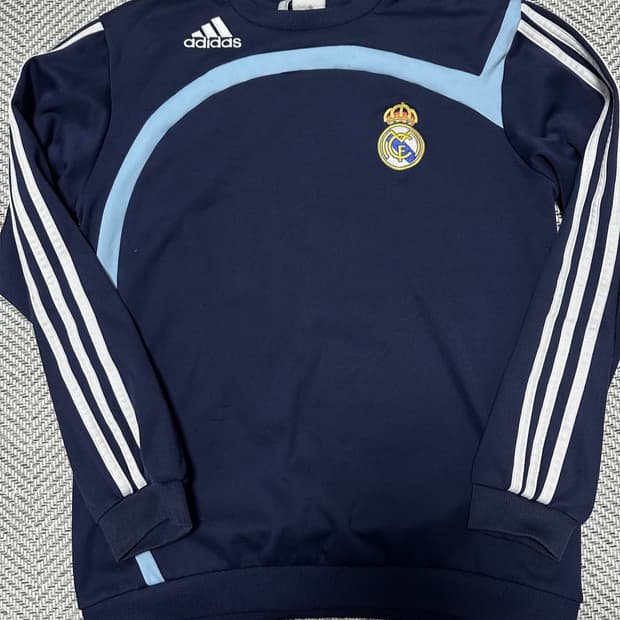 아디다스 올드스쿨 레알마드리드 티셔츠 95