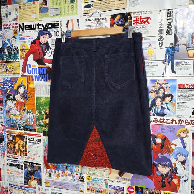 티티카카 네이비 코듀로이 미디 스커트