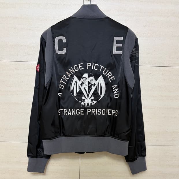 카브엠트 CAV SATIN JACKET S