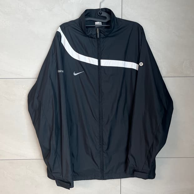 나이키 토탈 90 바람막이 블랙 (XL) 