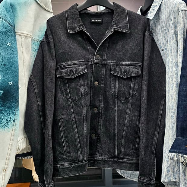 발렌시아가 레인보우 플래그 청자켓 46사이즈 