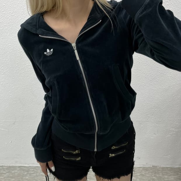 아디다스 실버로고 블랙 후드집업 90