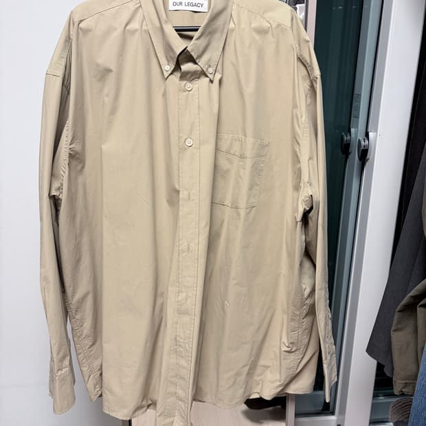 아워레가시 bd 버로우드 셔츠 52사이즈 