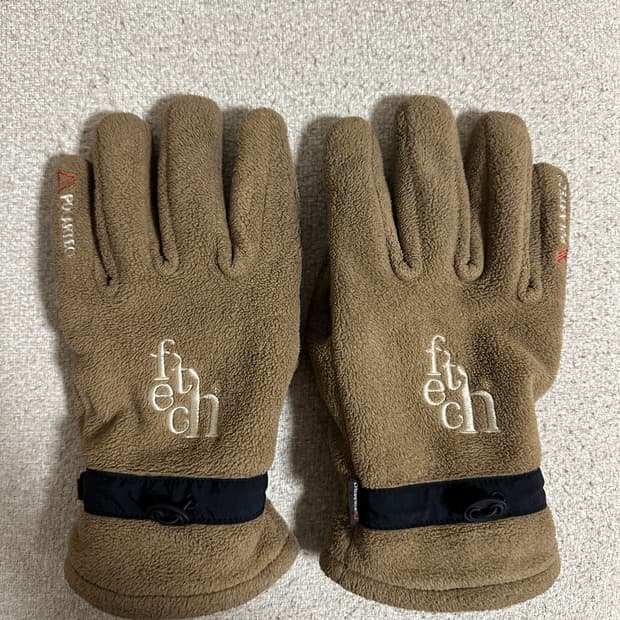 페치 폴라텍 로고 글러브 브라운 M