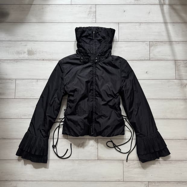 하이넥 아카이브 2way 아일렛 셔링 자켓 집업