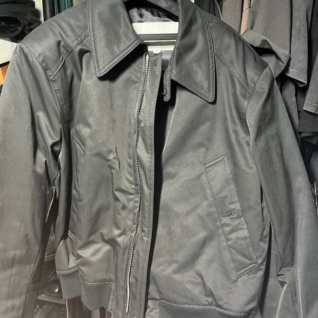 알렌느 3D 패디드 블루종 블랙 1