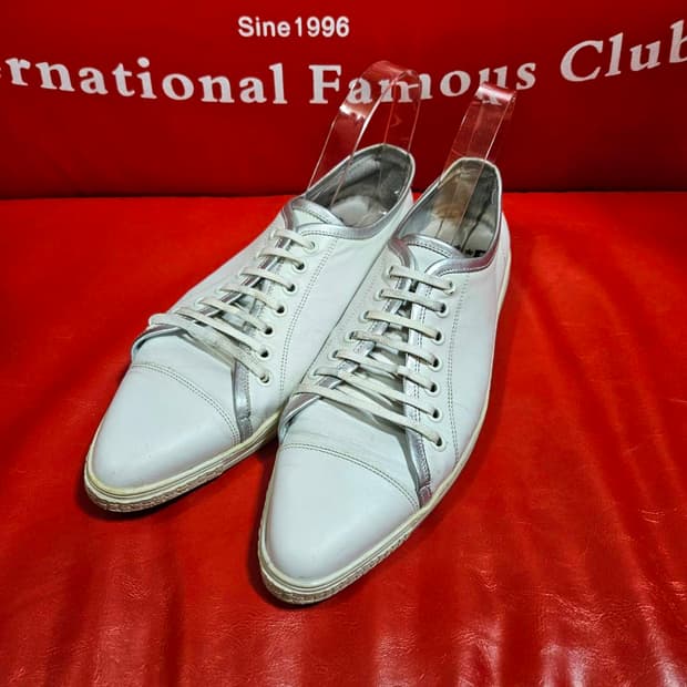 스웨어(S***R) in London 딘54 Y2k 가죽 스니커즈