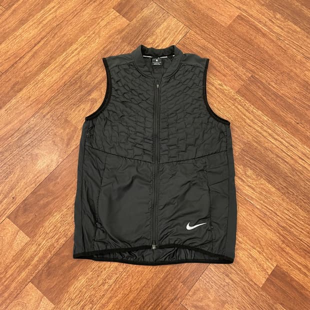 나이키 에어로로프트 패딩조끼