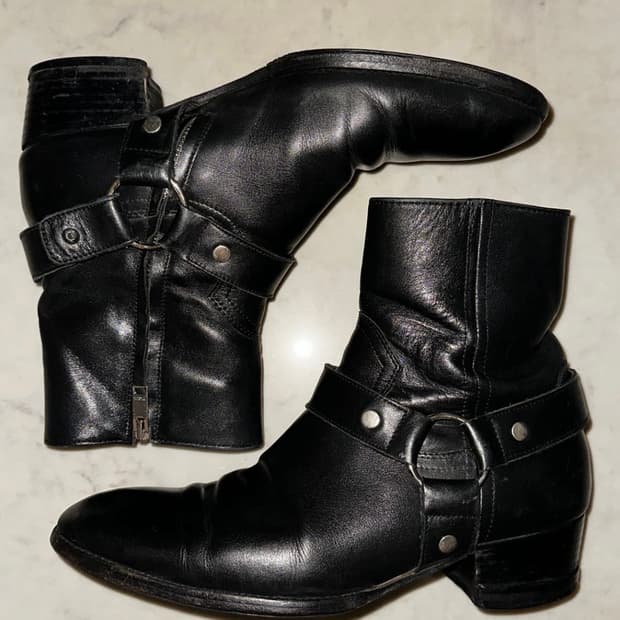 생로랑 하네스 부츠