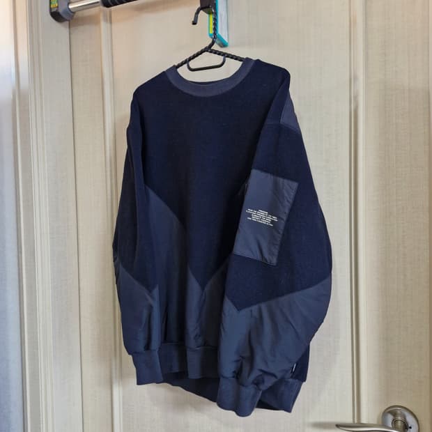 GU 플리스 스웻 맨투맨 블랙 100사이즈