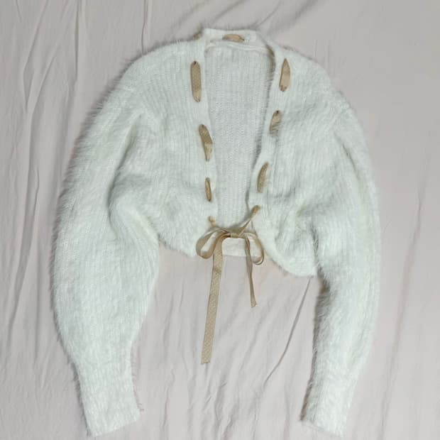 빈티지) 도트 리본 앙고라 볼레로 히메갸루 라떼 화이트 퍼 러블리 stc