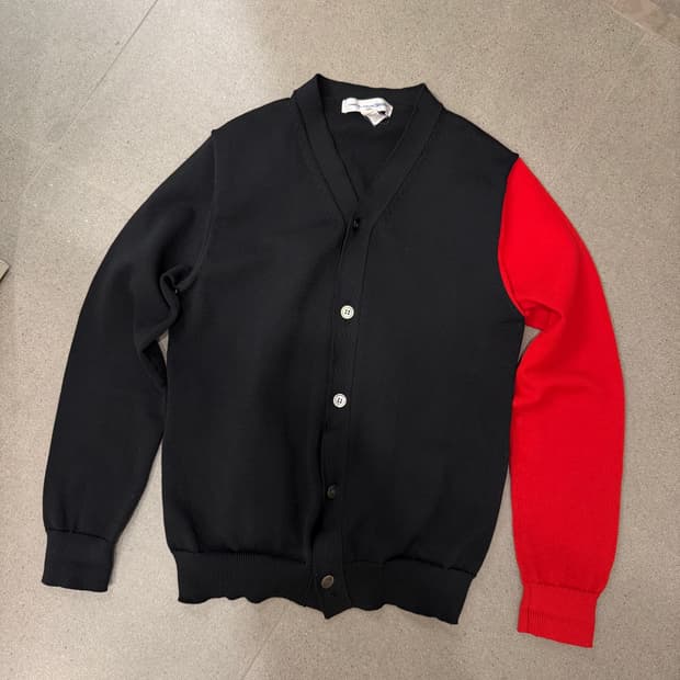 꼼데가르송(shirt) 배색 가디건