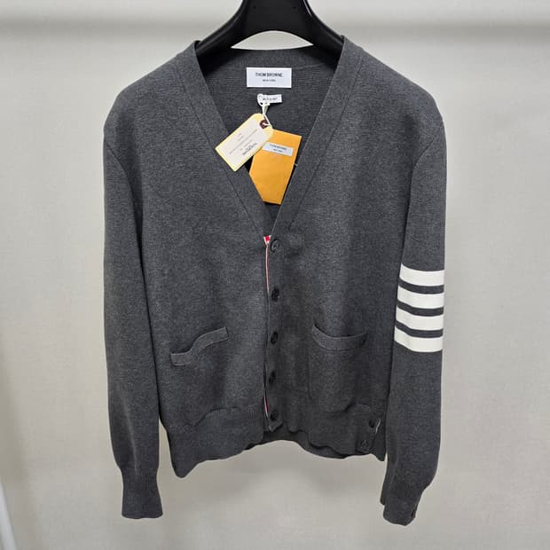 톰브라운 사선 완장 밀라노스티치 가디건 3사이즈 100 판매