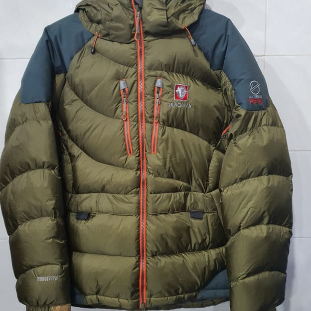 블랙야크 구스 패딩