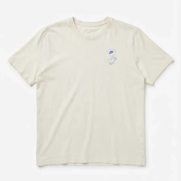 나이키 화이트 그래픽 반팔티 XXL