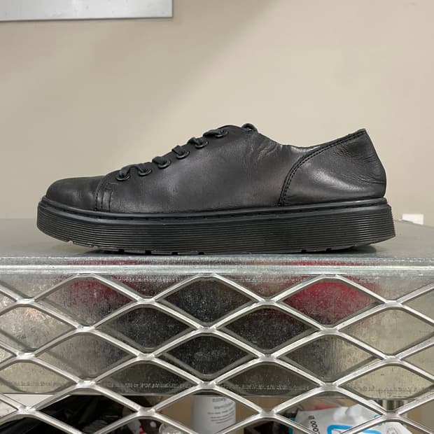 닥터마틴 단테 블랙 uk6