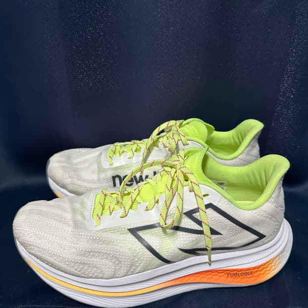 뉴발란스 퓨엘셀 290mm