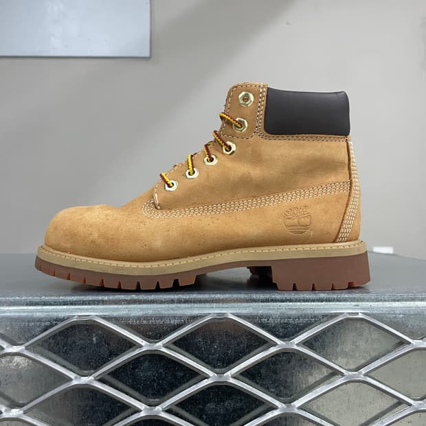 팀버랜드 6인치 프리미엄 부츠 205 