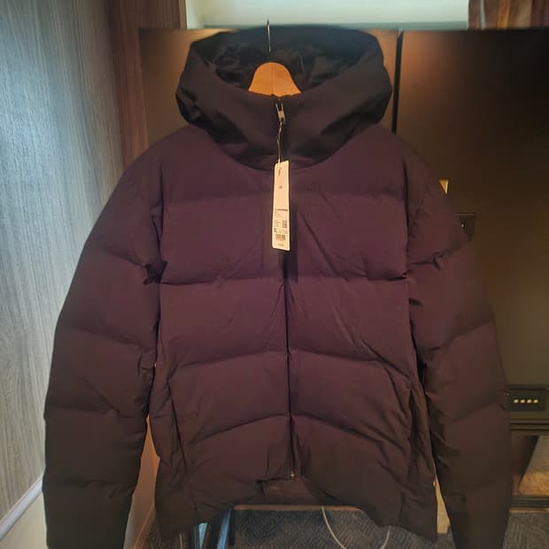 유니클로 심리스 다운 파카 (XL) 블랙 (새상품)