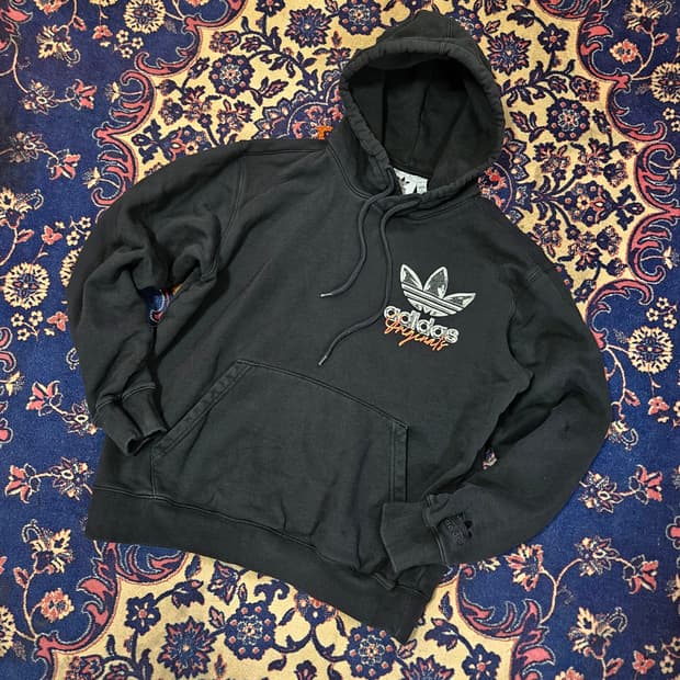 아디다스(Adidas) 트레포일 후드티셔츠