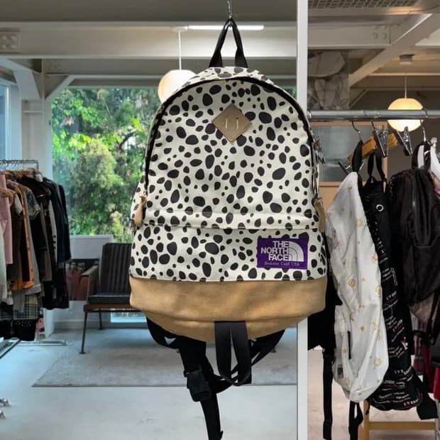 노스페이스 퍼플라벨 카우패턴 백팩